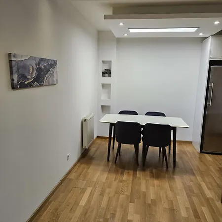 Luxurios